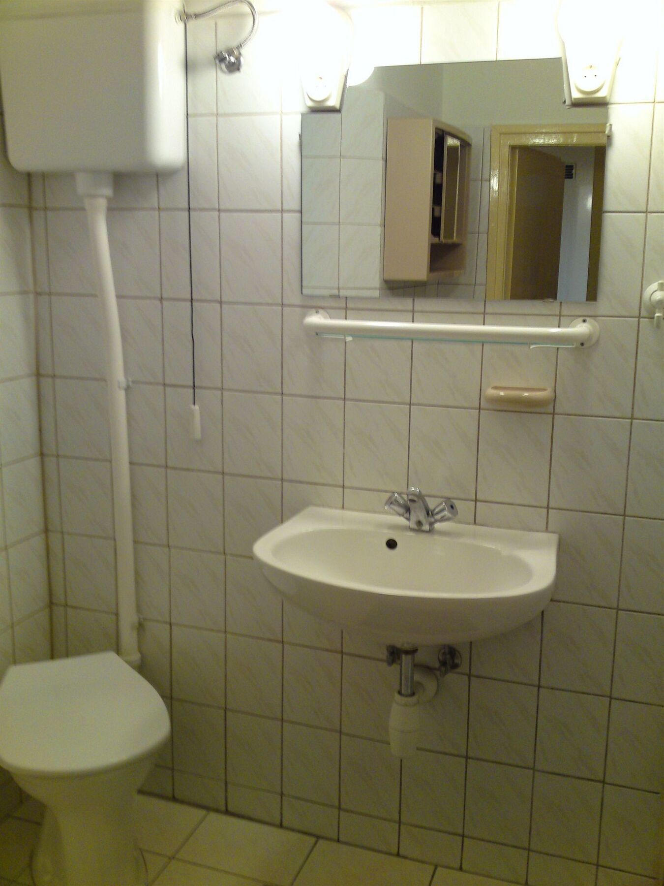 Eitans Guesthouse Будапеща Екстериор снимка